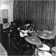 1967 Jan 20th, Mike Leonard's Flat rehearsal - by Irene Winsby