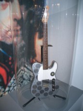 Syd Esquire replica