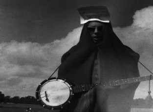 Early 60s, Syd with Banjo & Fancy Dress