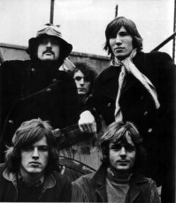 1968 Jan, 'Five Man Floyd' photo shoot (only shoot to include Syd & David Gilmour)