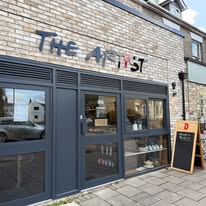 Outside at The Artyst